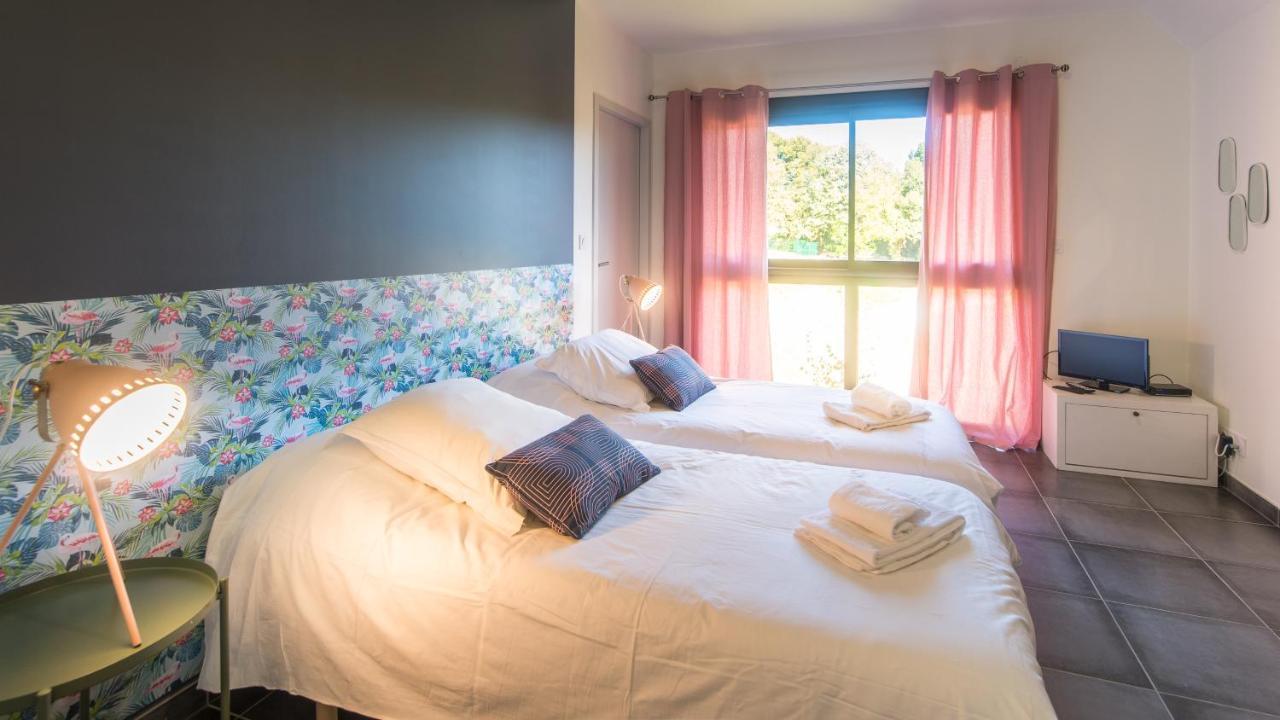 Plein Sud Avec Jacuzzi Privatif Et Parking Prive Apartment Sarlat-la-Canéda Exterior photo